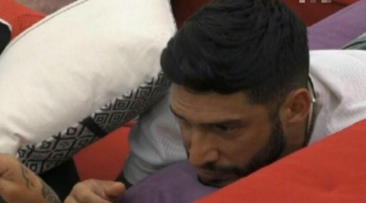 Ο Γρηγόρης θέλει να διώξει τη Χριστίνα από το σπίτι του "Big Brother" ενώ μέχρι πρόσφατα τη φλέρταρε!