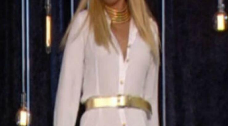 Η Μαστροκώστα σήκωσε το φόρεμα της και τα είδα όλα…. όλα!