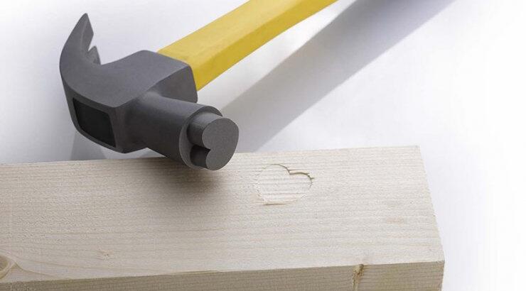 Ένα σφυρί διαφορετικό