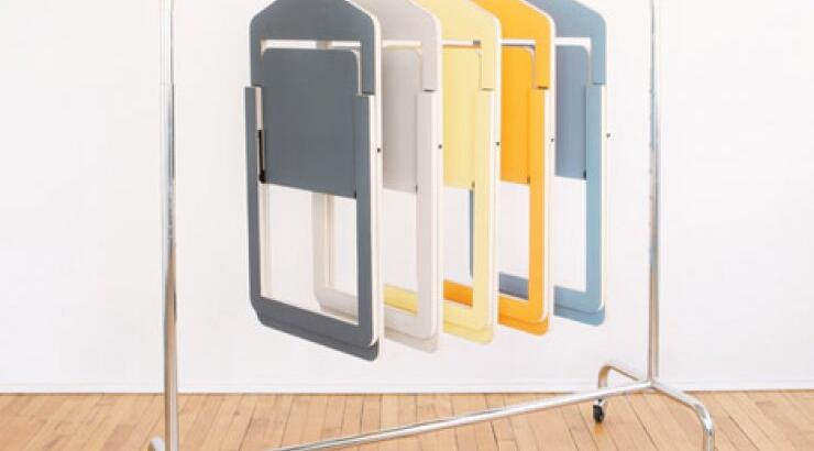 Κρέμασε την καρέκλα!