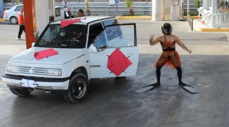 Harlem Shake σε βενζινάδικο στην Κύπρο (βίντεο)