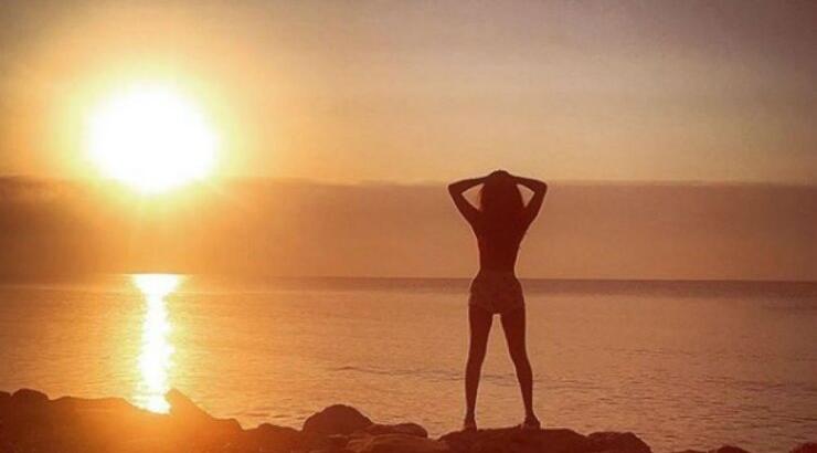 Το σπάνιο στιγμιότυπο που μας έδειξε επώνυμη Κύπρια από την ημέρα του γάμου της!