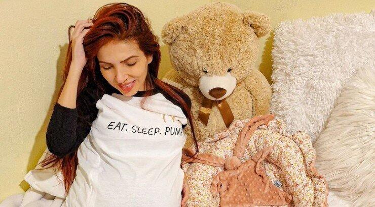 Χριστιάνα Θεοδώρου: Έγινε μαμά για δεύτερη φορά – Η πρώτη εικόνα από το μαιευτήριο