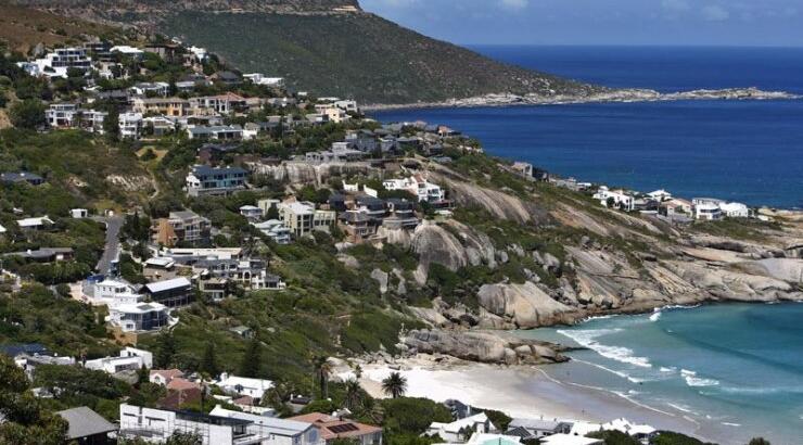 Στη θάλασσα