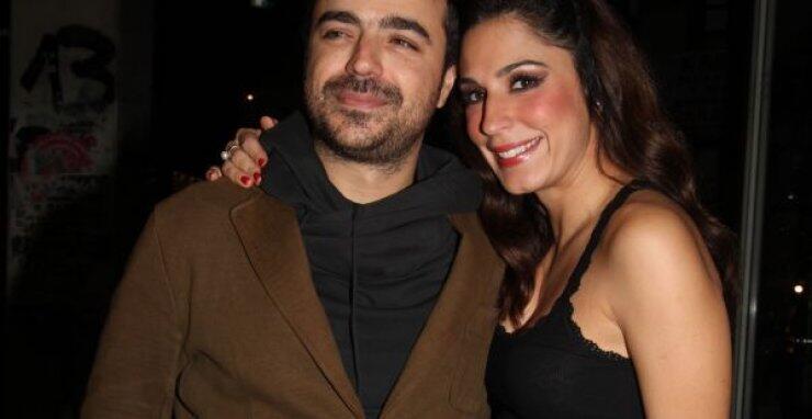 Κατερίνα Παπουτσάκη - Παναγιώτης Πιλαφάς: Με παρατράγουδα βάφτισαν το γιο τους [εικόνες]