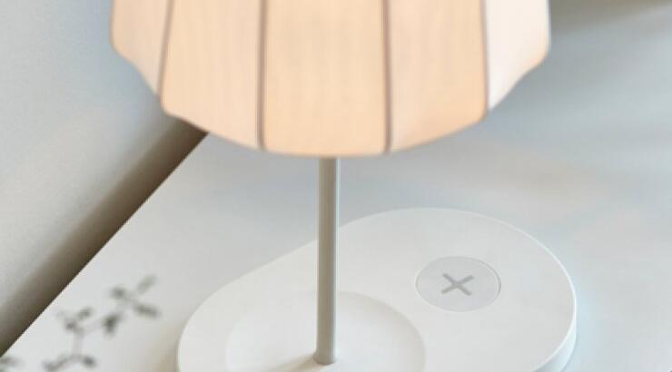 Φωτιστικό που φορτίζει!