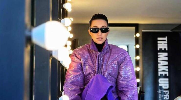 Βαρβάρα Νικολακάκη: H απόχρωση που επιλέγει για τα χειμερινά της look