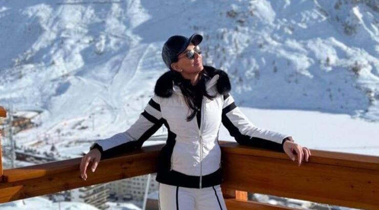 Τα σύνολα που φοράνε τα fashion girls στα χιόνια