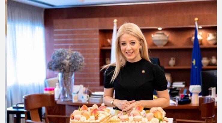 Αννίτα Δημητρίου: Η ladylike εμφάνιση στο Παρίσι