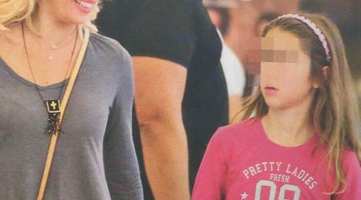 Ελένη Μενεγάκη: Ο απολαυστικός διάλογος που είχε με την κόρη της Λάουρα για γνωστό ηθοποιό