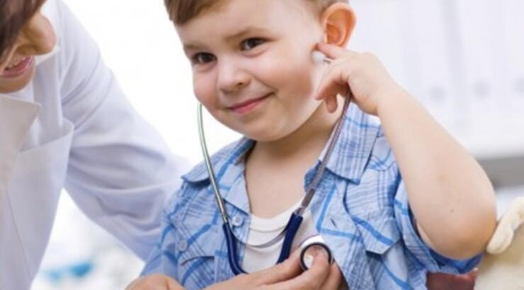 Τι κάνουμε όταν το παιδί φοβάται τον παιδίατρο; 