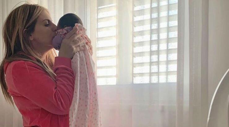 Ιωάννα Κασουλίδου: Η συγκινητική εξομολόγησή της για τις δυσκολίες που βίωσε στην εγκυμοσύνη!