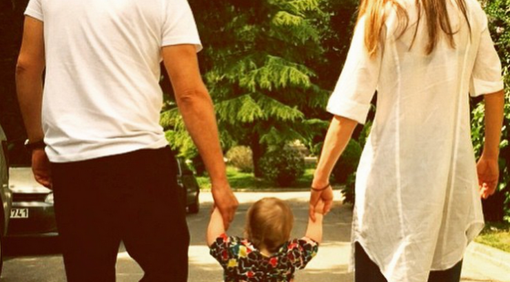 Διάσημο ζευγάρι της ελληνικής showbiz έγιναν νονοί! [εικόνες]