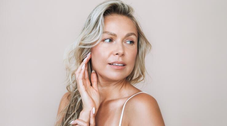 Ρεσβερατρόλη: Το ισχυρό συστατικό που κάνει θαύματα στο δέρμα