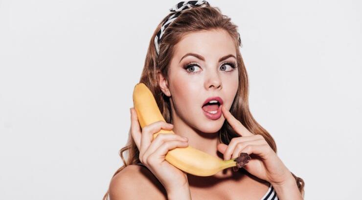 Η σπιτική μάσκα προσώπου που θα δώσει λάμψη στην επιδερμίδα σου