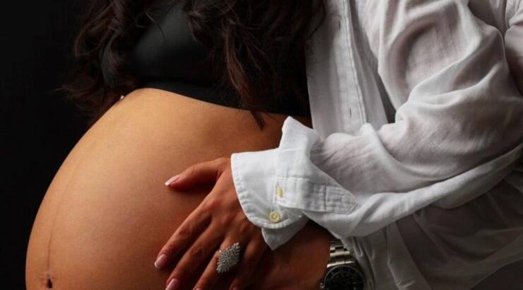 Baby boom στην κυπριακή showbiz – Γνωστή Κύπρια γέννησε δίδυμα