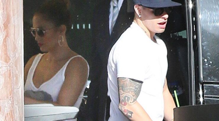 Jennifer Lopez: Στη Μελβούρνη με τα παιδιά και τον Casper