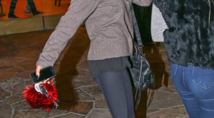 Είναι γεγονός! Υπάρχει μια Kardashian που είναι ντροπαλή [φωτογραφίες]