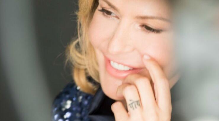 Τζένη Μπαλατσινού: Δεν πάει το μυαλό σας με ποιαν πασίγνωστη ηθοποιό ήταν συμμαθήτριες! [εικόνα]