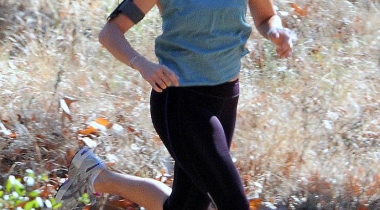 Δείτε την JLo  να κάνει jogging