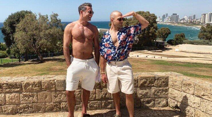 Τζούλιο Φιλίππο Ντ’ Ερρίκο: Φωτογραφίζει τον σύντροφό του γυμνό! [εικόνες]