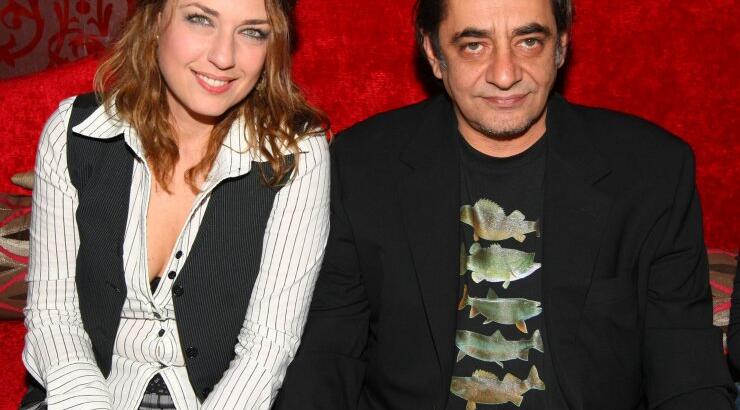 Ο γιος της Κοκκινοπούλου και του Καφετζόπουλου είναι κούκλος