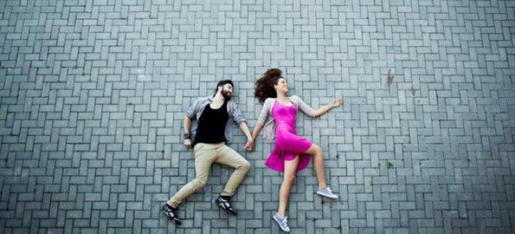 Τέσσερις τακτικές του άντρα ... "κάφρου" που κάνουν τις γυναίκες να φρίττουν