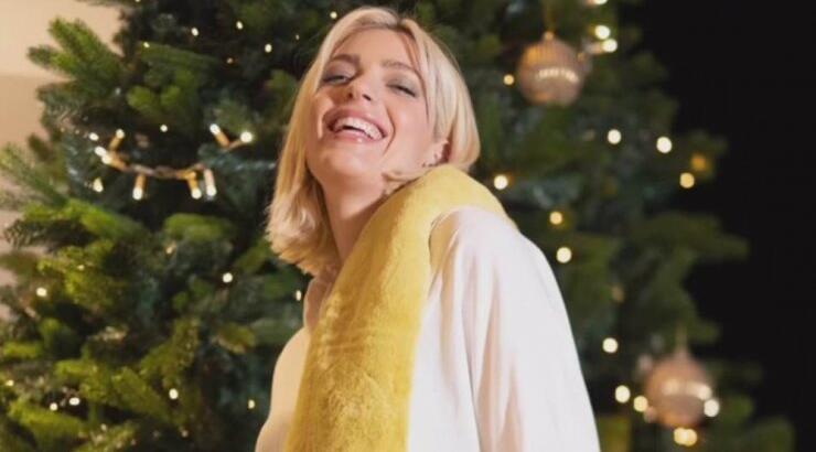 Συμβουλές για να αντιγράψεις το πρωινό μακιγιάζ της Άντρης Καραντώνη