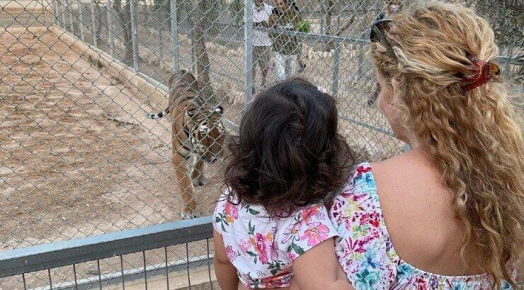 Γνωστή Κύπρια περιμένει το δεύτερο μωράκι της! 