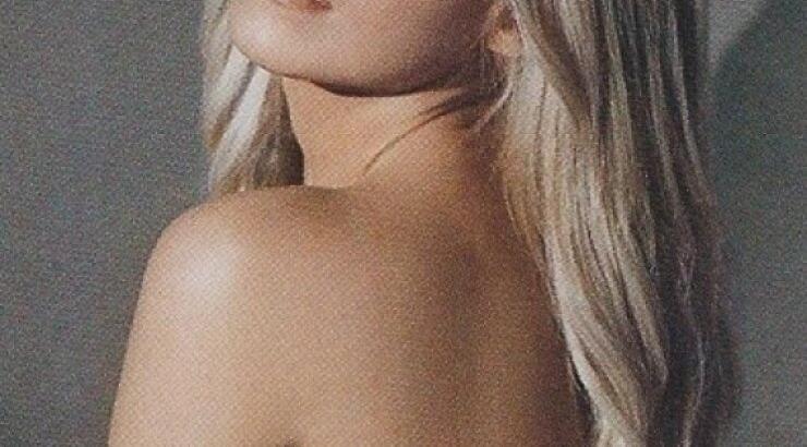 Η Κατερίνα Καινούργιου αγουροξυπνημένη στο κρεβάτι [εικόνα]