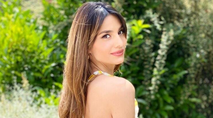 Η Ηλιάνα Παπαγεωργίου έκανε το must - have nail colour της σεζόν!