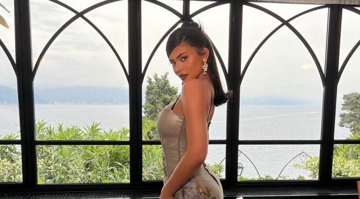 Kylie Jenner: Η αγαπημένη της τσάντα και που θα τη βρεις