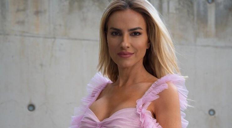 Q&A Έφη Παπαϊωάννου: Σχεδιάζει για όλα τα μεγέθη;