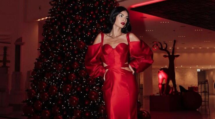 Άντρεα Κυριάκου: Φόρεσε το ιδανικό φόρεμα για το ρεβεγιόν