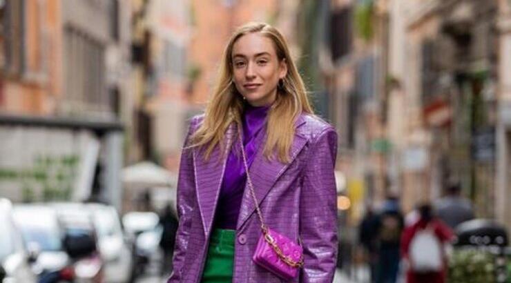 Fluffy fur: Βρήκαμε το πιο stylish σακάκι για την πόλη