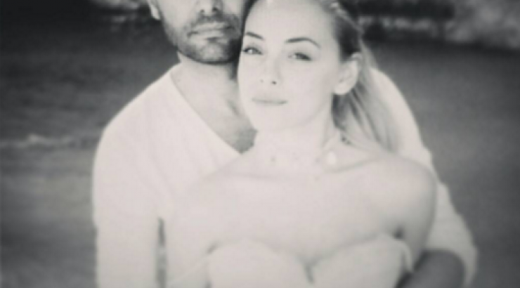 Κλέλια Μενελάου: Η πρόταση γάμου και η φωτογραφία που την επιβεβαιώνει!