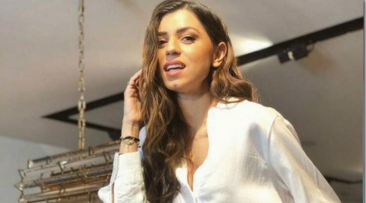 Η Κλέλια Γιασεμίδου μας φτιάχνει σπιτικό scrub χειλιών