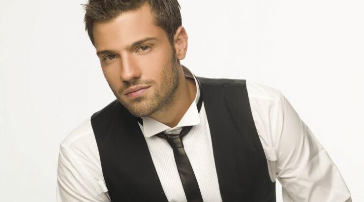 Ο Κωνσταντίνος Αργυρός μάς δείχνει πώς ήταν στην παιδική του ηλικία