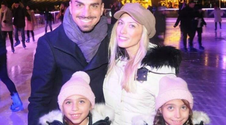 Κωνσταντίνος και Στέλλα Χαραλαμπίδη: Στο Λονδίνο με τις δίδυμες κόρες τους! [εικόνες]