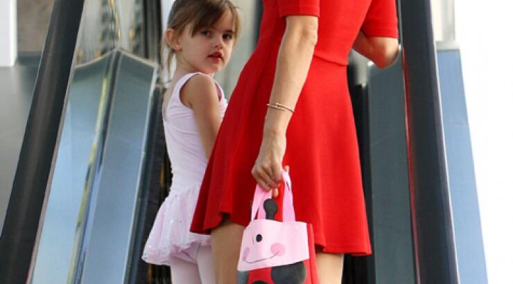 Μαμά και κόρη σαν δυο σταγόνες νερό!