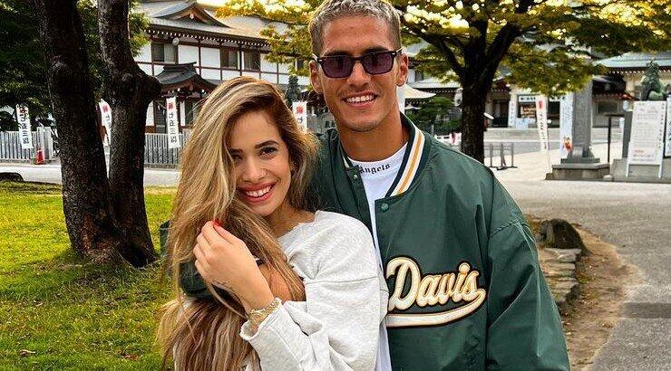 Η Μαρία Κορτζιά φωτογραφίζει τους δύο της γιους στο σπίτι τους στην Ιαπωνία [εικόνα]