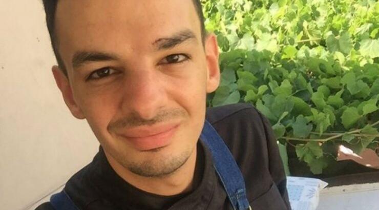 Χαράλαμπος Κοτσώνης: Ο πιο πολυσυζητημένος παίκτης του "MasterChef" μας συστήνει την αδερφή του και είναι ολόιδιοι! 