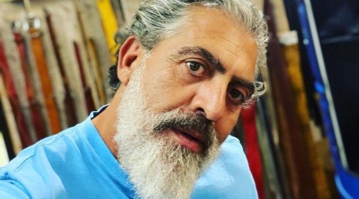 Κούλλης Νικολάου: Ποζάρει με τον κούκλο έφηβο γιο του στη Θεσσαλονίκη!