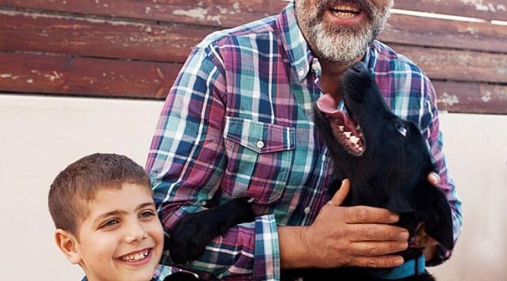 Κούλλης Νικολάου: Δείτε πόσο έχει μεγαλώσει ο γιος του!