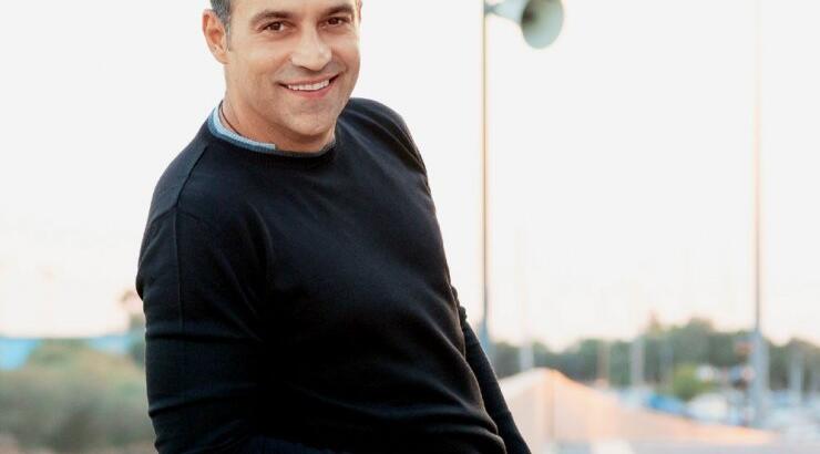 Ο Κρατερός Κατσούλης στέλνει μήνυμα από το κρεβάτι του νοσοκομείου