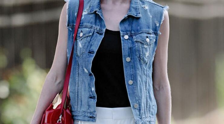 Doutzen Kroes: Με απλό στυλ για βόλτα!