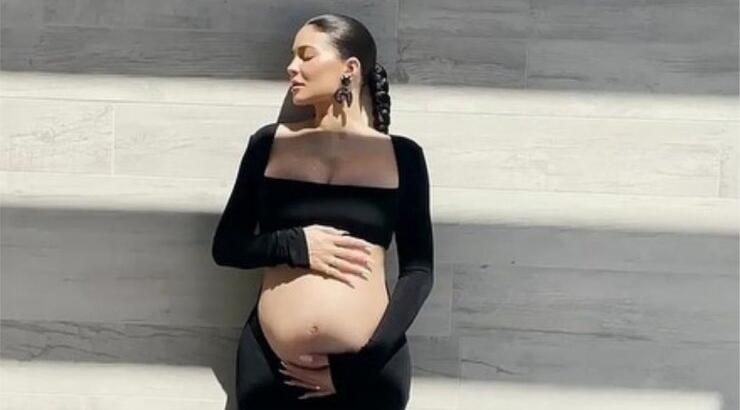 Kylie Jenner: Επιβεβαίωσε τη δεύτερη εγκυμοσύνη της στο instagram [βίντεο]