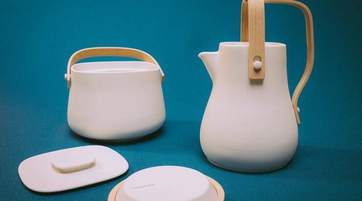 Σετ κεραμικών της Toshiba