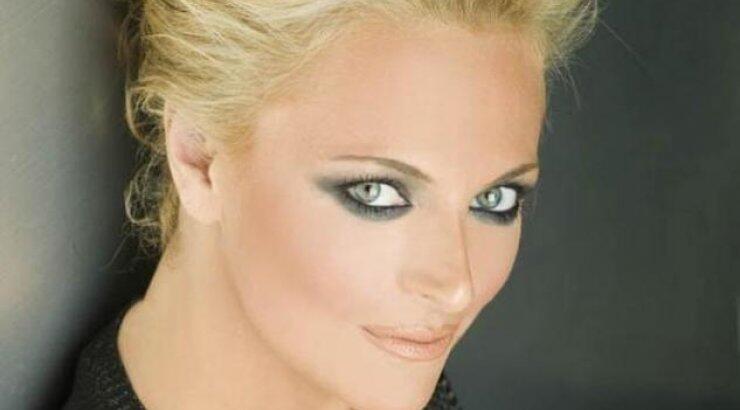 Χριστίνα Λαμπίρη: 