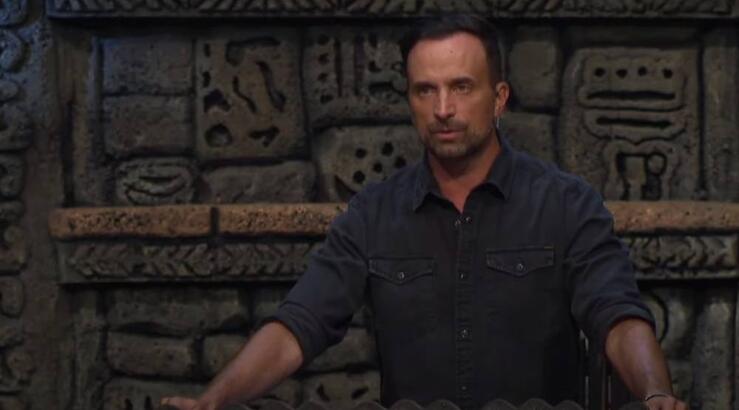 Survivor: Η ανακοίνωση για την είσοδο δύο νέων παικτών που “πάγωσε” τους συμμετέχοντες [βίντεο]